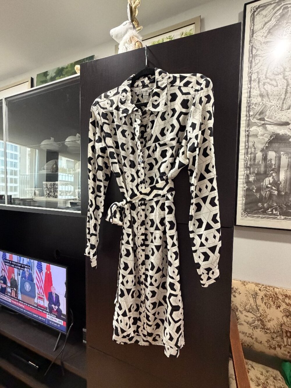 DIANE VON FURSTENBERG SILK DAY DRESS